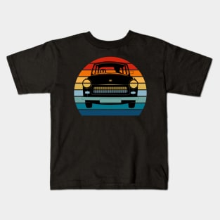 Vintage Sunset Classic Car Retro Design Kids T-Shirt